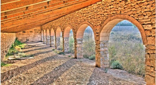 Arcos de elipse en el riurau Rafol en Calpe