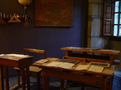 Las antiguas escuelas (MUSEO DO POBO GALEGO) Santiago de Compostela